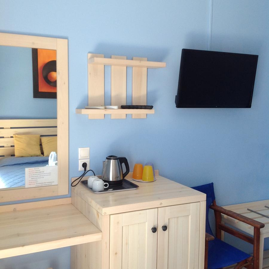 Nostos Hotel 2*